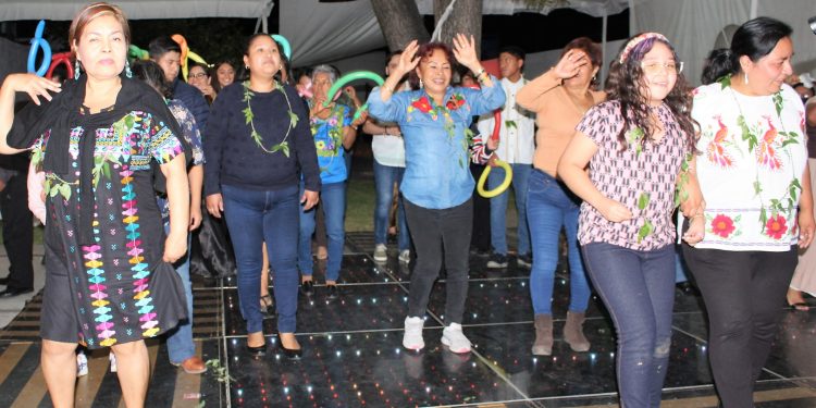 Celebran cumpleaños del “patrón” Epifanio López López