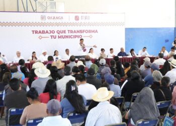Realiza gobernador gira por valles centrales