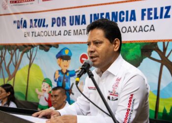 Conmemoran en Tlacolula el “Día azul, por una infancia feliz”