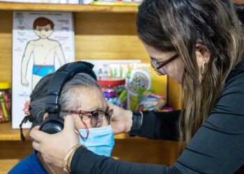 Efectúa H. ayuntamiento de Tlacolula jornada de salud auditiva