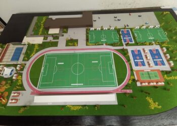 ¡Anuncia autoridad municipal de Tlacolula la construcción de un ambicioso complejo deportivo!