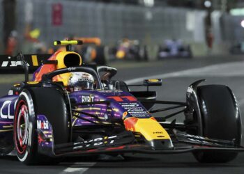 Sergio “Checo” Pérez entre los cinco pilotos mejor pagados de la Fórmula Uno