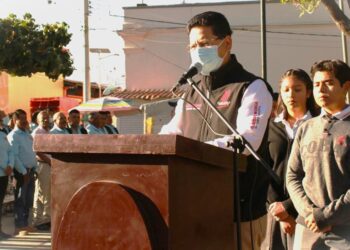 Heliodoro Morales Mendoza encabezó la ceremonia por el 193 aniversario luctuoso del General Vicente Guerrero