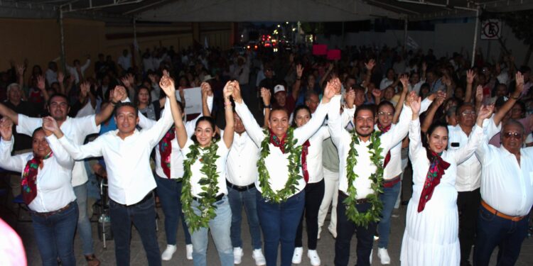 Hoy es tiempo de Tlacolula para ubicar a nuestro municipio, en el camino del desarrollo: RCO